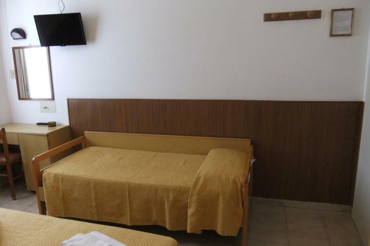 Albergo Villalma Rímini Exterior foto