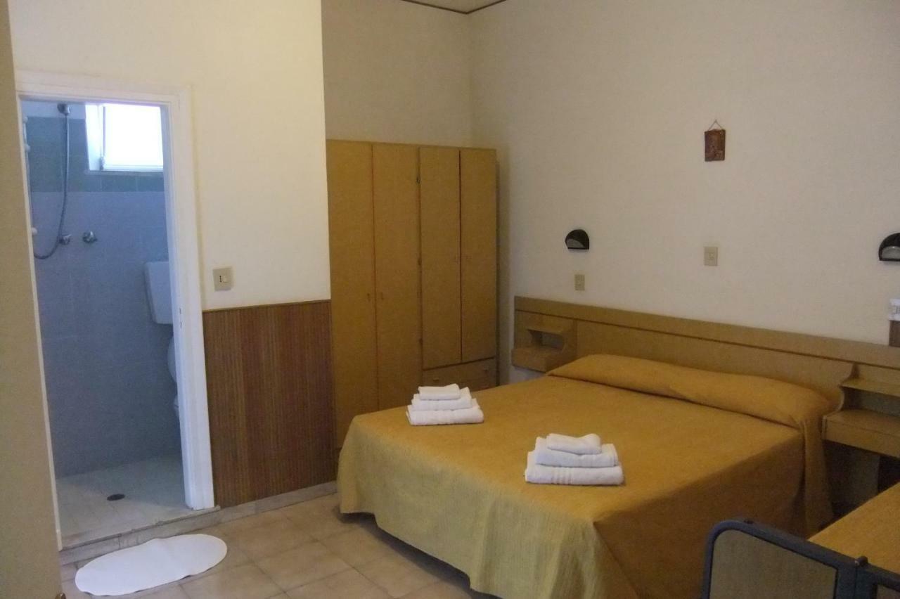 Albergo Villalma Rímini Exterior foto