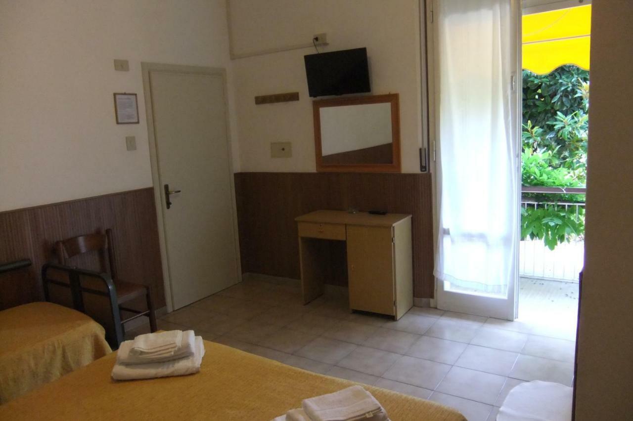 Albergo Villalma Rímini Exterior foto